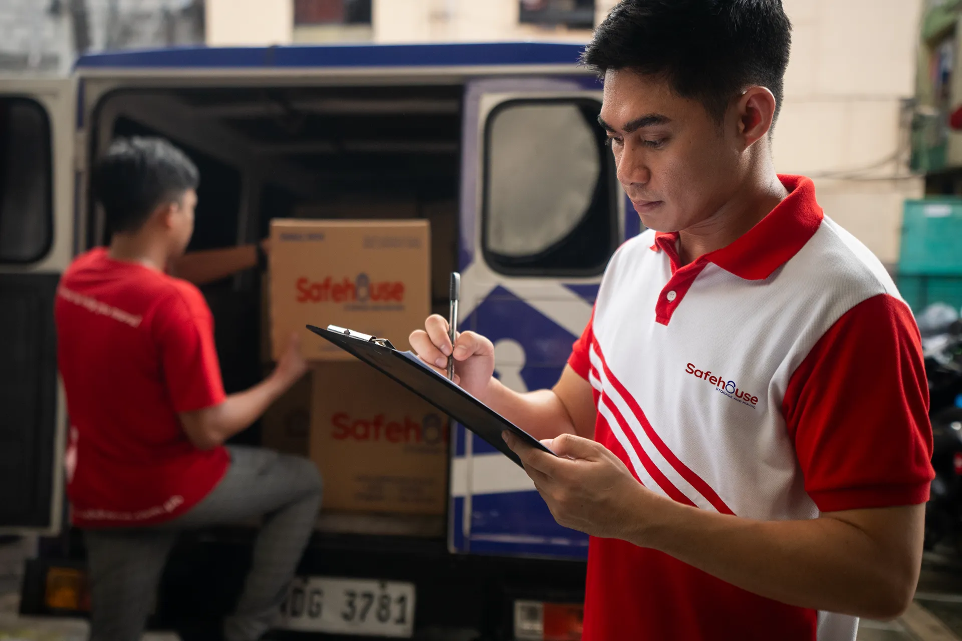 Safehouse featured service image in house auction